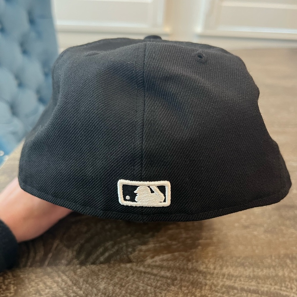 Atlanta Braves Black 59FIFTY Fitted Cap - Picture 3 of 7